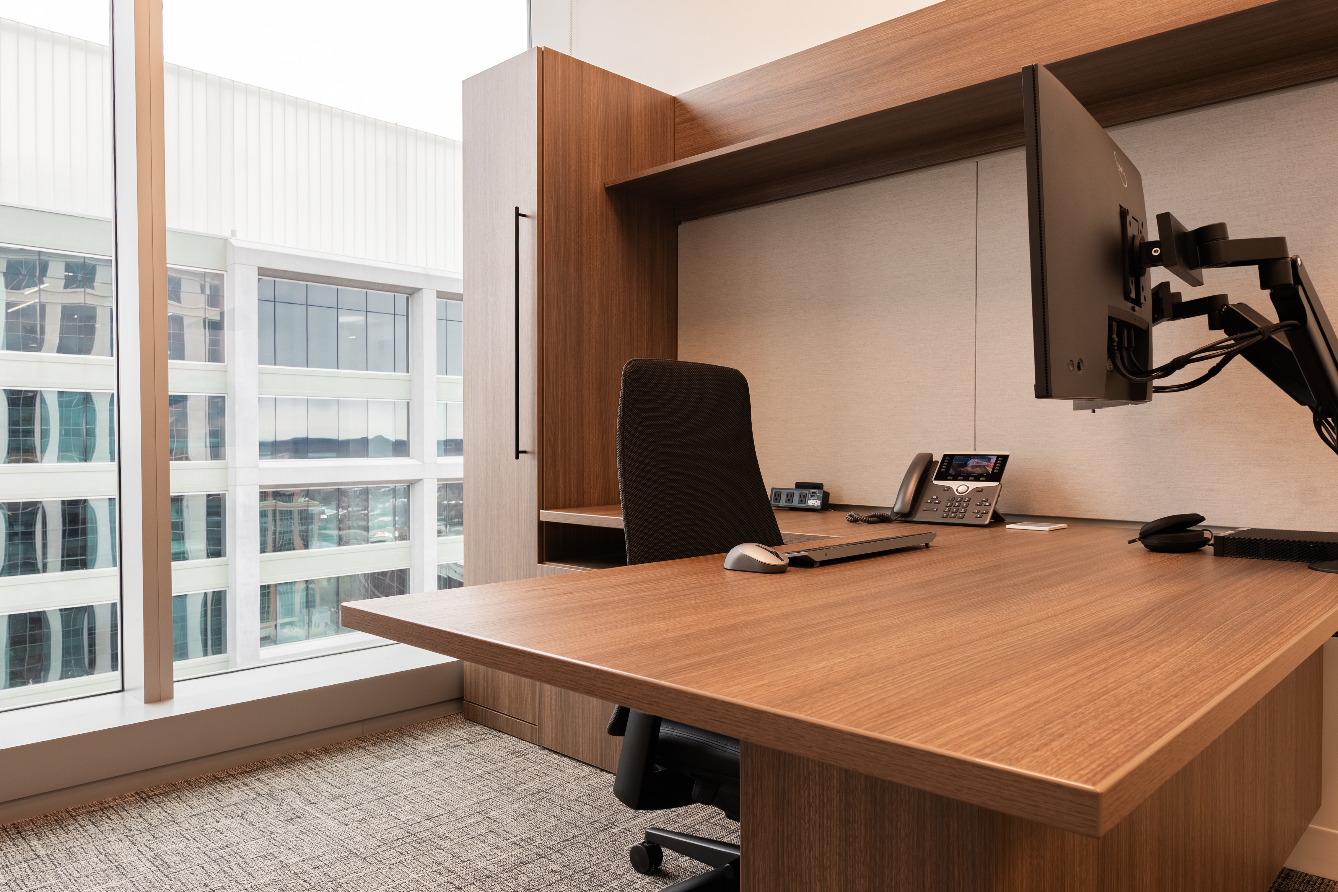 Finished legal office furniture layout